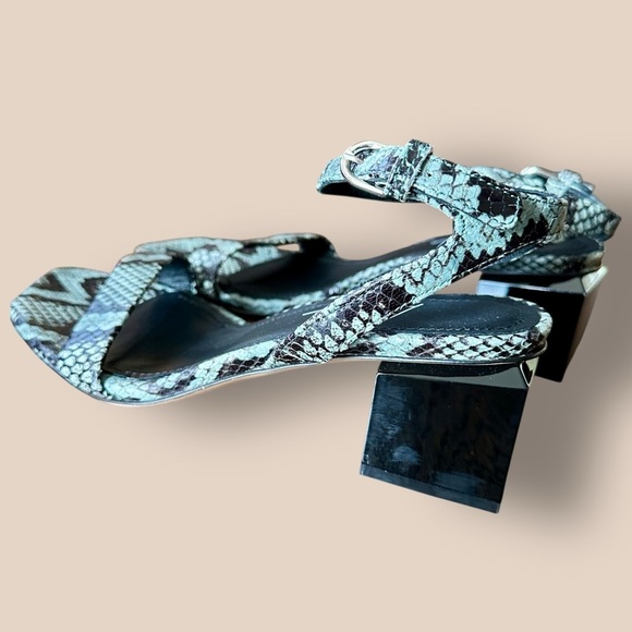 NWOT AGL Attilio Giusti Leombruni ‘Angie’ Sandal with Cube Heel in Green Snake 6 - Picture 8 of 13